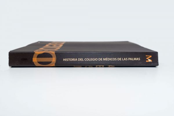 libro-historia-colegio-2-medicoslaspalmas7CA12AE9-F416-4A6C-B42B-367DBBEDADF8.jpg